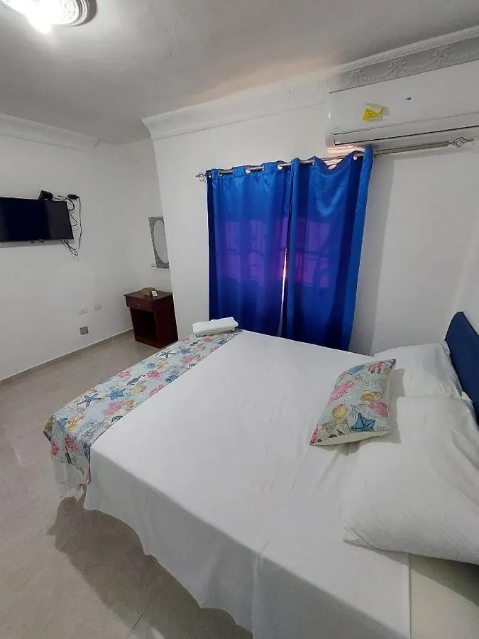 El Aplatanao Hotel Pedernales