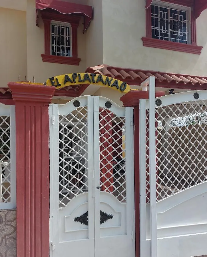 El Aplatanao Hotel Pedernales