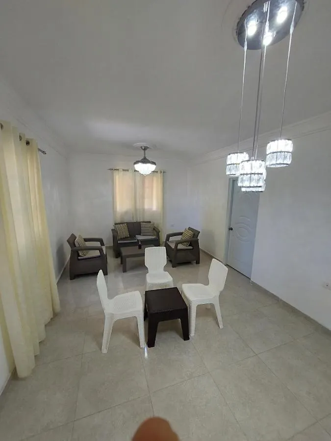 El Aplatanao Hotel Pedernales