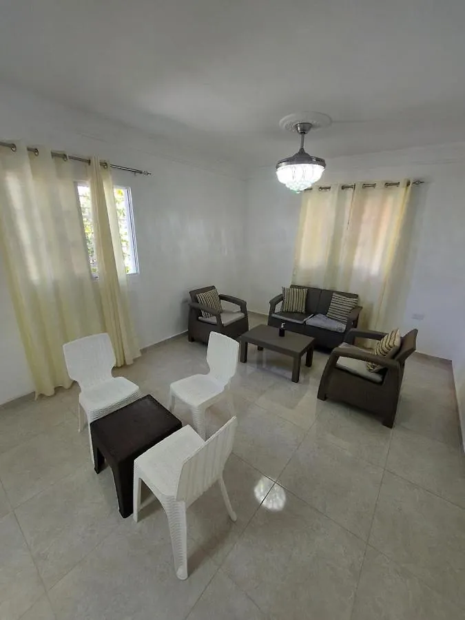 El Aplatanao Hotel Pedernales