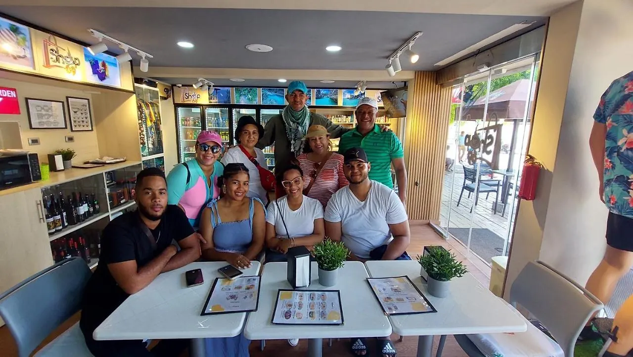 El Aplatanao Hotel Pedernales