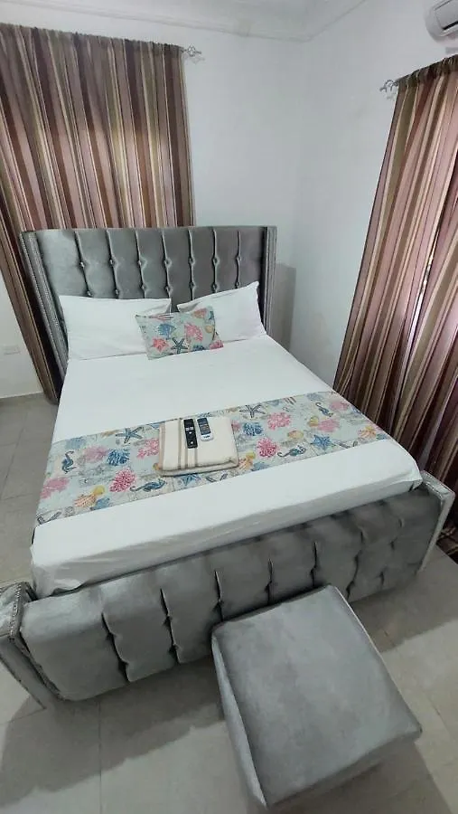 El Aplatanao Hotel Pedernales