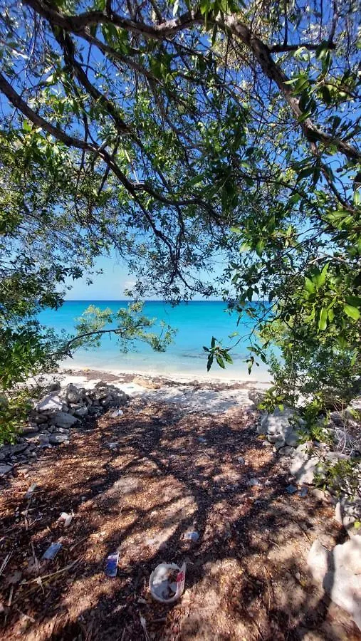 El Aplatanao Hotel Pedernales